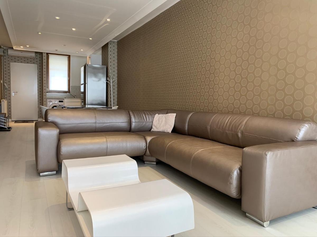 Ruben Apartman City Center Debrecen Exterior foto